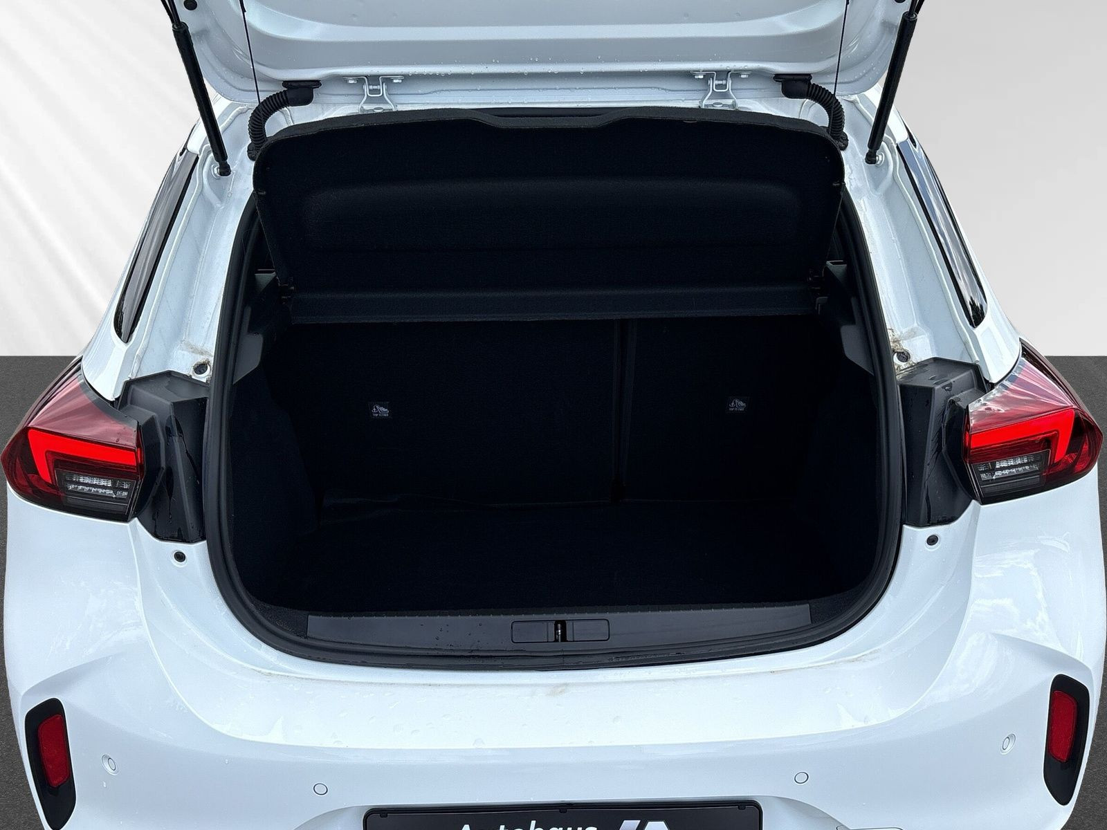 Corsa F GS 1.2 Turbo S/S 74KWAT8+SHZ+LHZ+KAMERA+