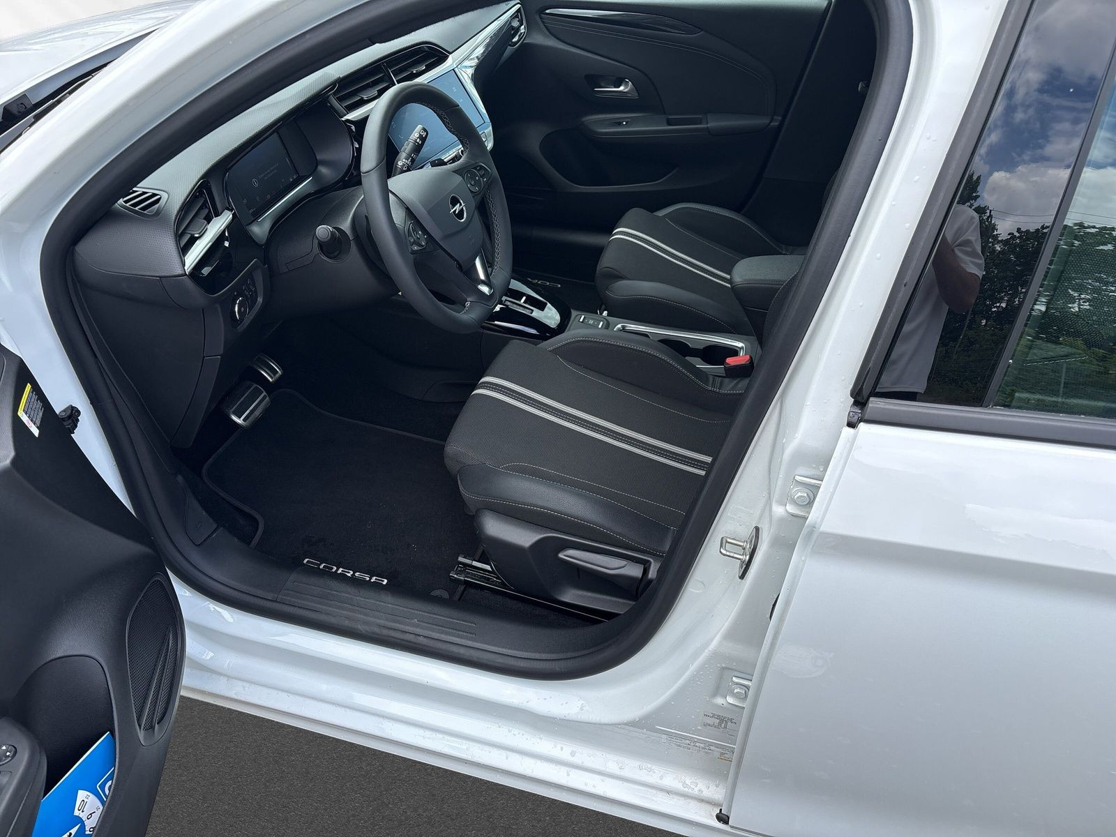 Corsa F GS 1.2 Turbo S/S 74KWAT8+SHZ+LHZ+KAMERA+