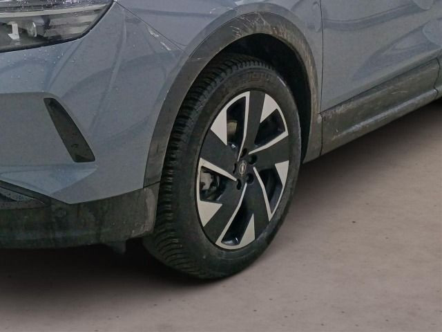 Grandland B GS 1.2 HYBRID KLIMA+PDC+KAMERA+SHZ++