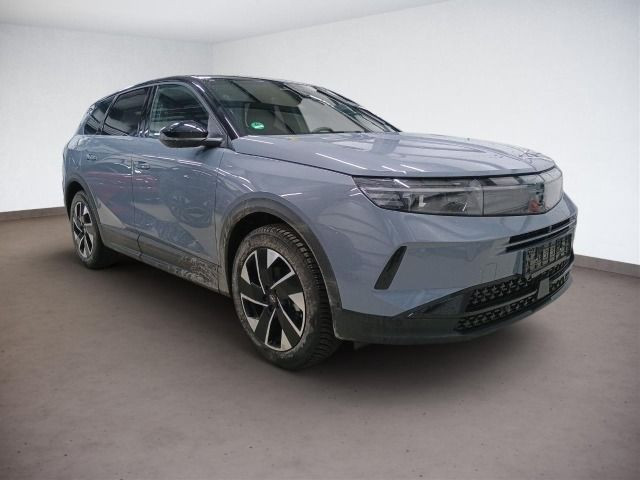 Grandland B GS 1.2 HYBRID KLIMA+PDC+KAMERA+SHZ++