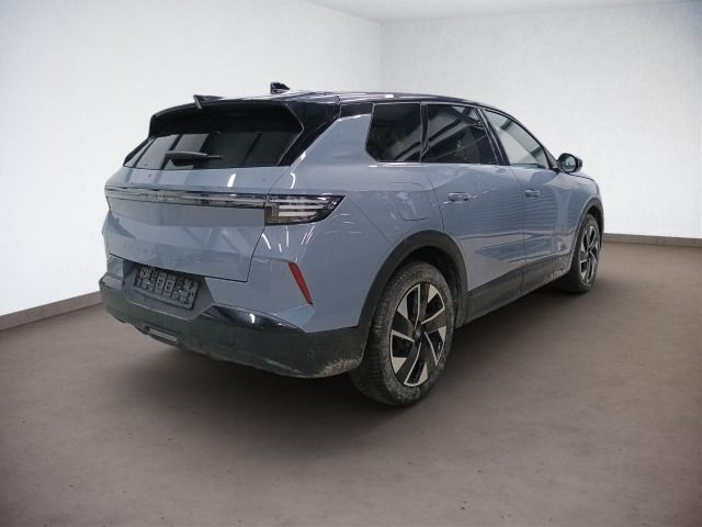 Grandland B GS 1.2 HYBRID KLIMA+PDC+KAMERA+SHZ++