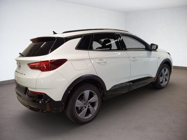 Grandland GS 1.2 KLIMA+PDC+KAMERA+SHZ+LHZ+LED+AT