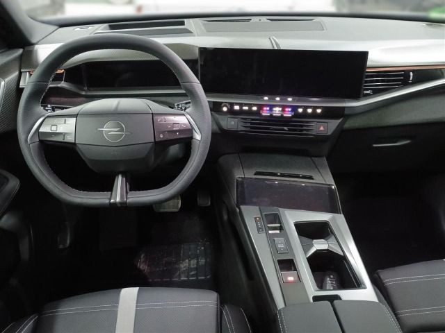 Grandland B GS 1.2 Hybrid 48V100kW eDCT6+KAMERA+