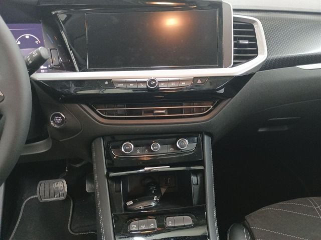 Grandland GS 1.2Hybrid 48V 100KW eDCT6+Allwetter