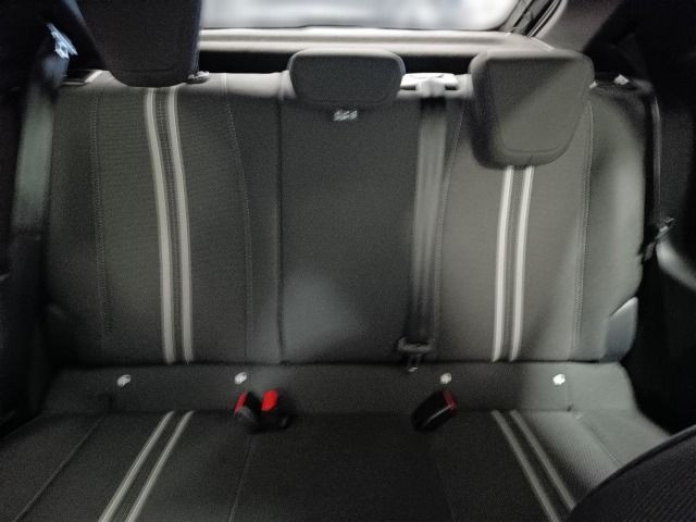 Corsa F GS 1.2 KLIMA+PDC+KAMERA+SHZ+LHZ+LED+AT