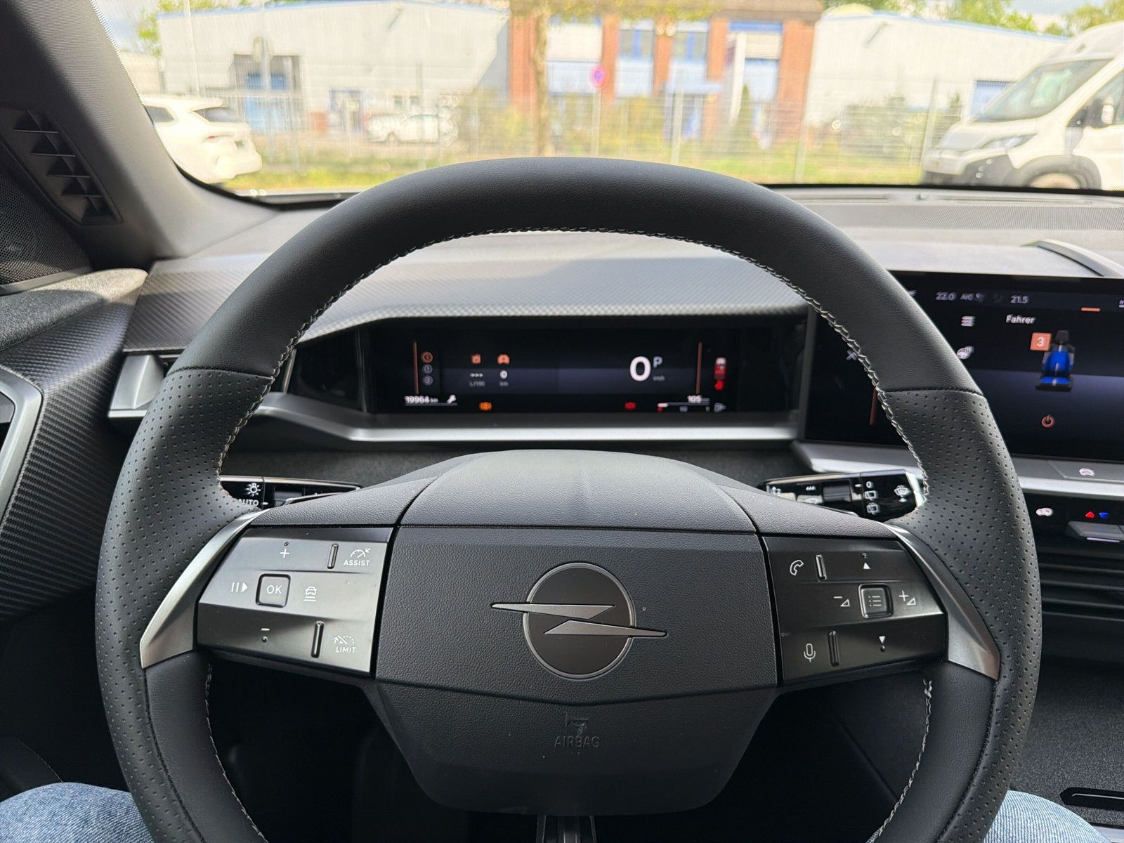 Grandland B GS 1.2 Hybrid 48V100kW eDCT6+KAMERA+