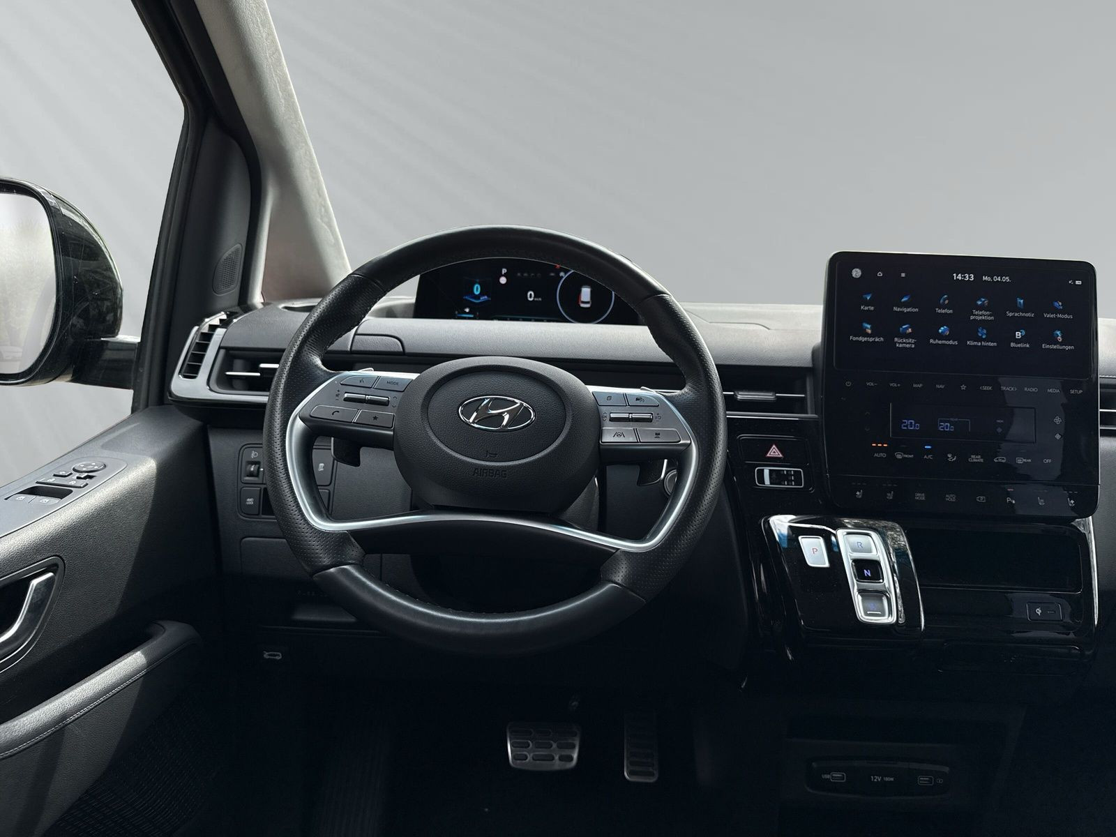 Staria 7-Sitzer 2.2 CRDI 8AT 4WD SIGNATURE +NAVI