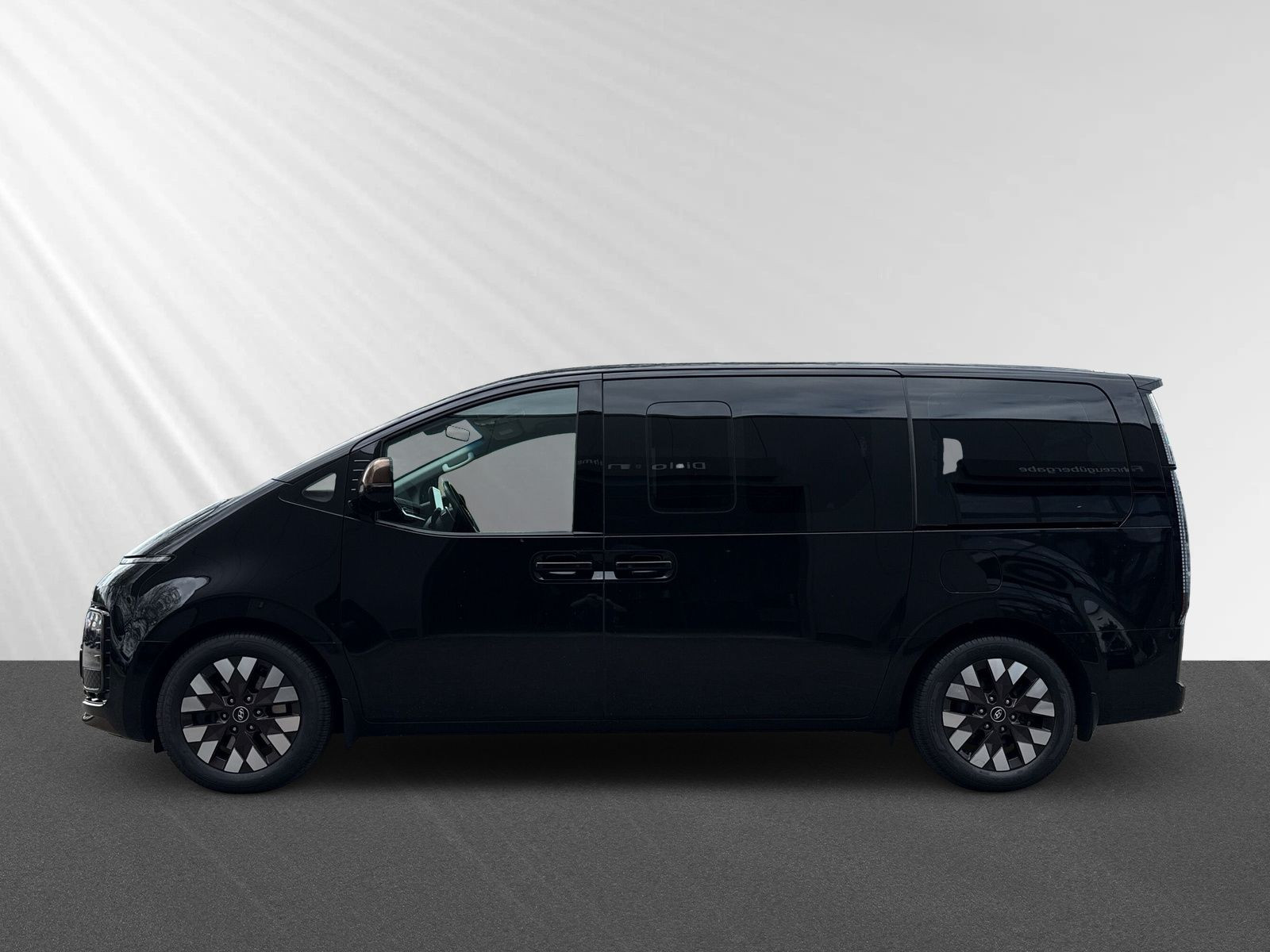 Staria 7-Sitzer 2.2 CRDI 8AT 4WD SIGNATURE +NAVI