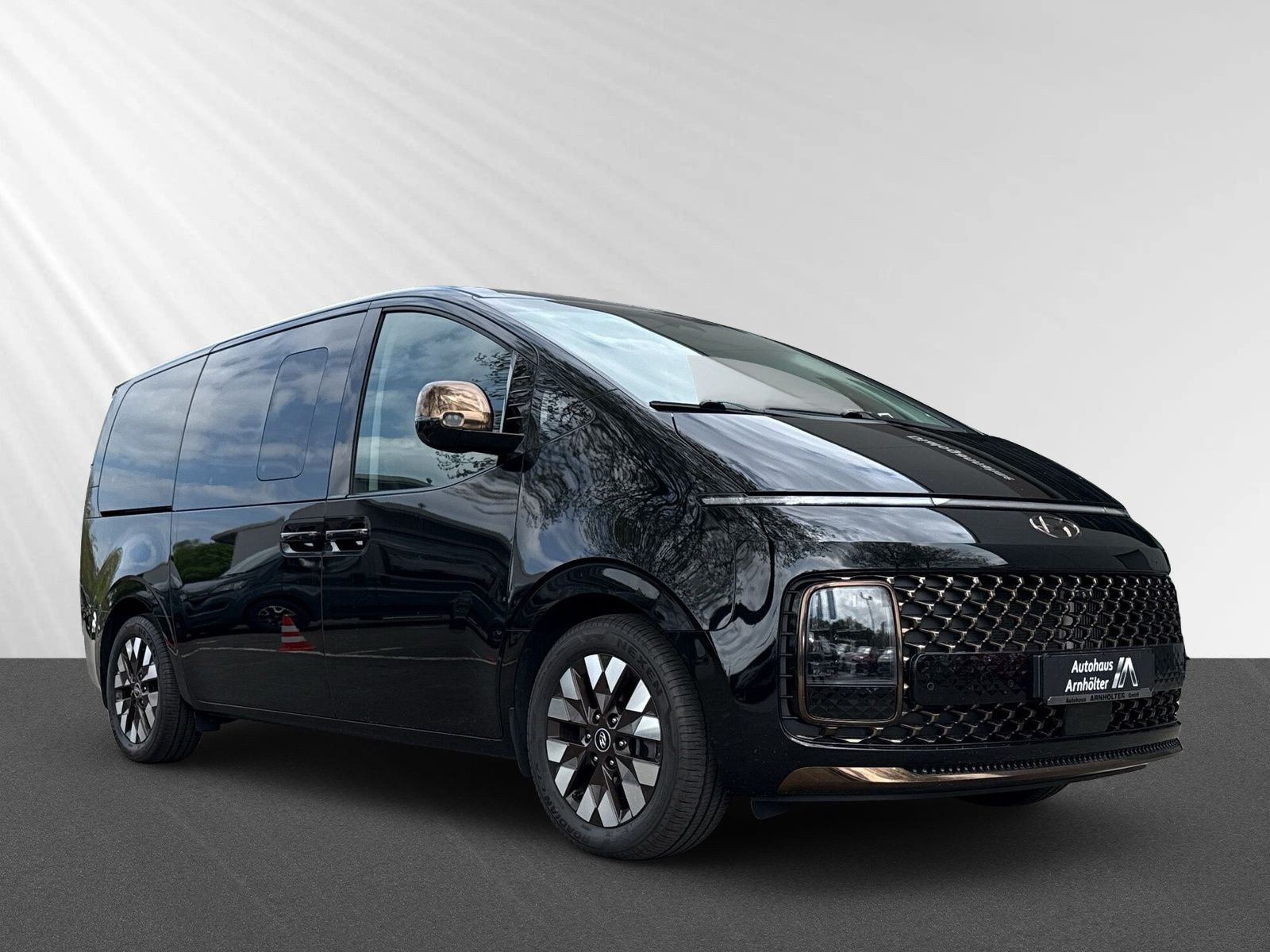 Staria 7-Sitzer 2.2 CRDI 8AT 4WD SIGNATURE +NAVI