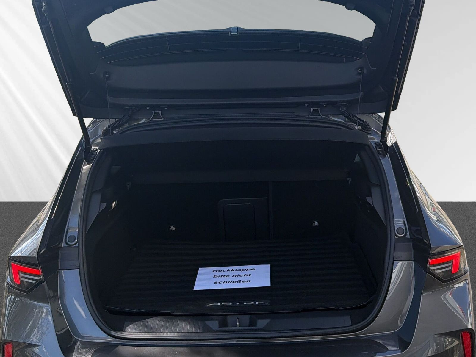 ASTRA L  ULTIMATE 1.2 TURBOS 96KW AT8+SHZ+KAMERA