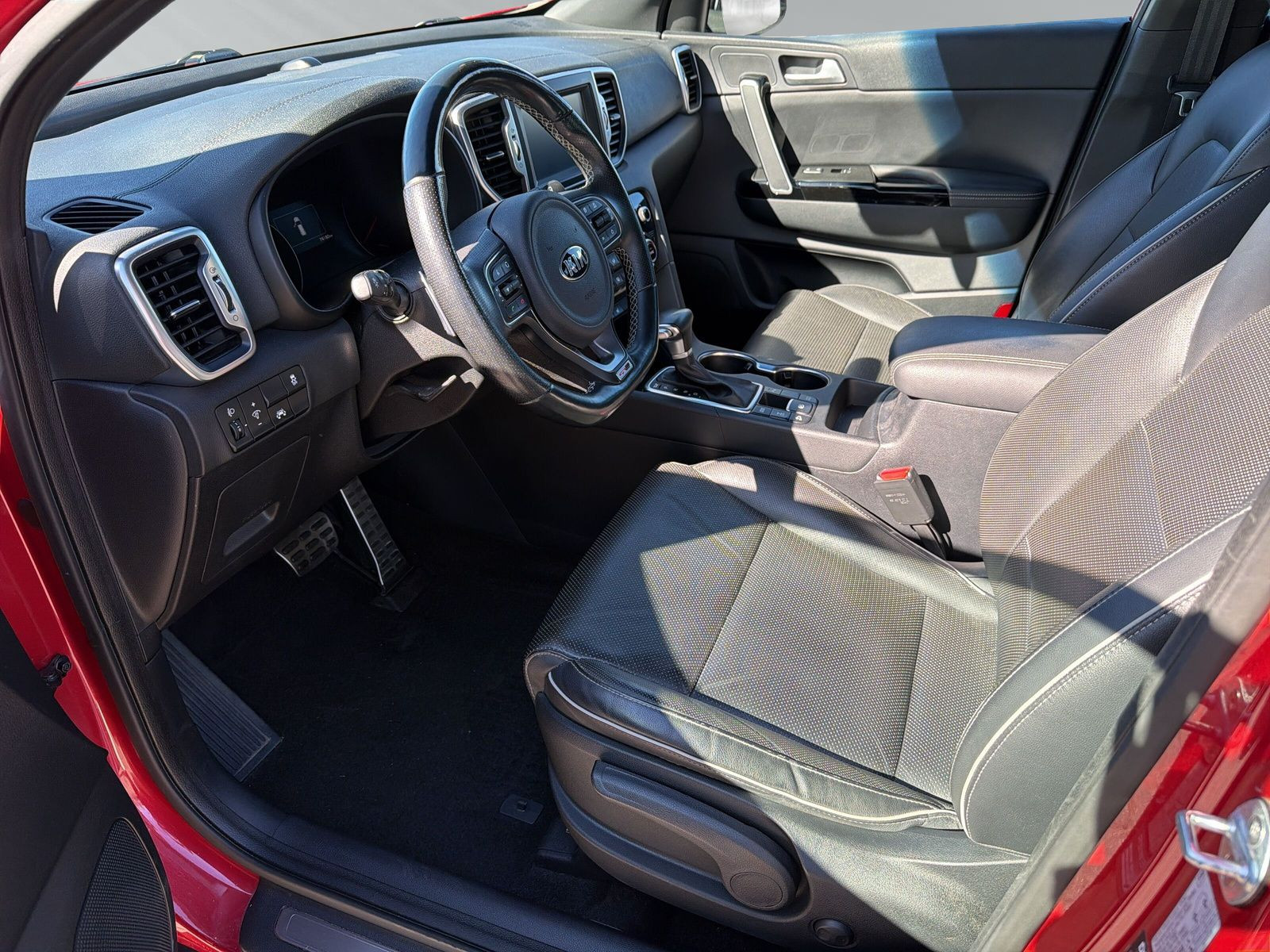 Sportage 1.6 T-GDI GT-LINE 4WD 7DCT +PANO+NAV+LM