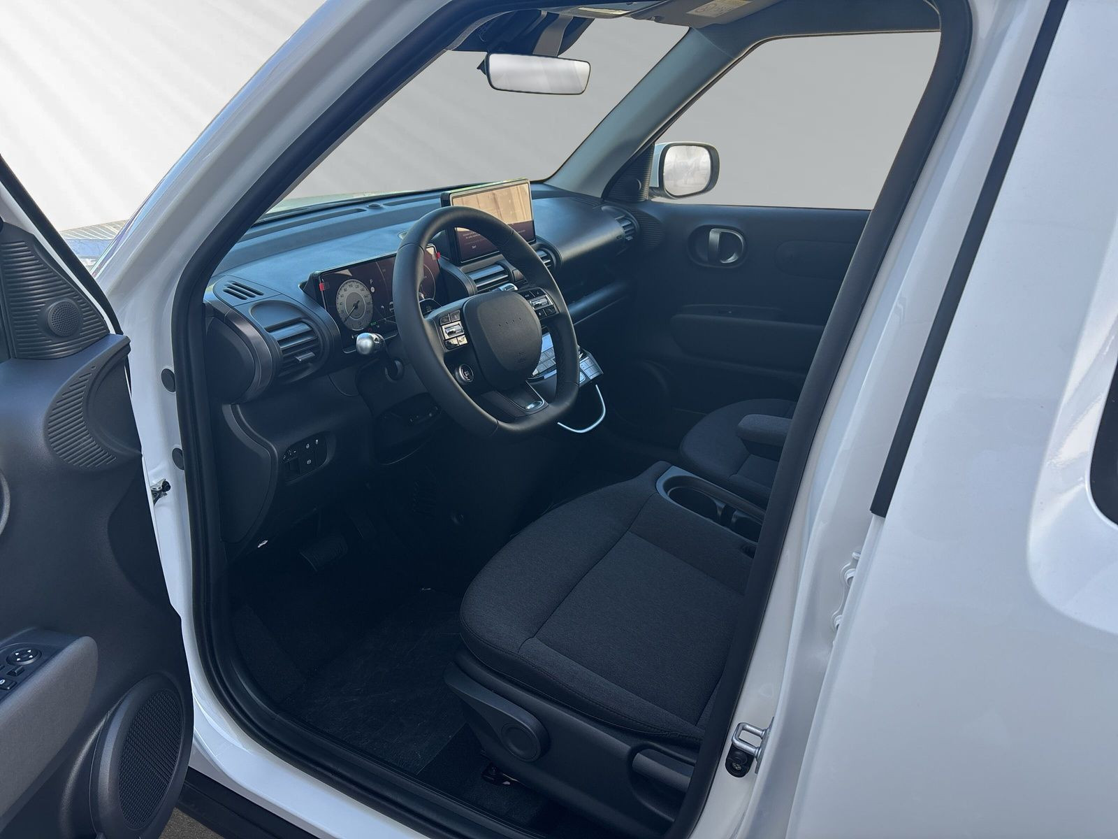 INSTER EV MY26 42 kWh 97PS TREND Effizienz-Paket