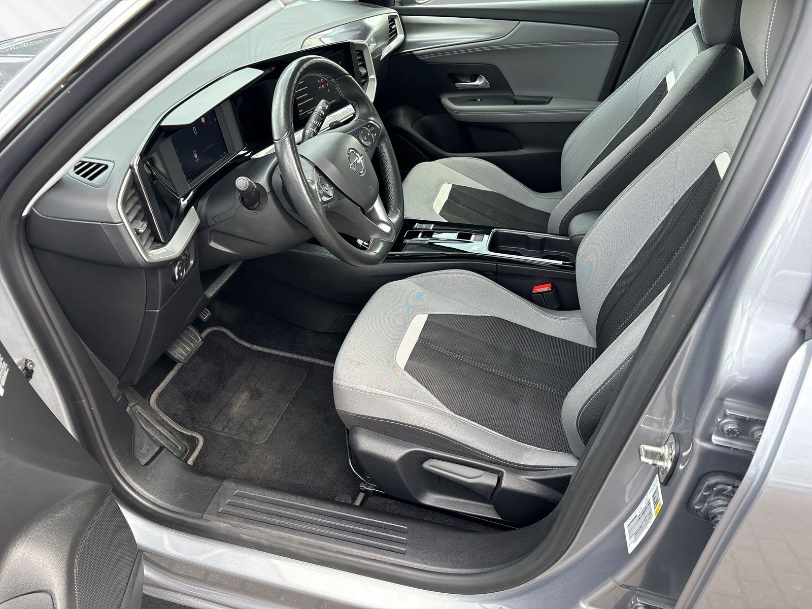 Mokka ELEGANCE 1.2 Turbo 96 kW+SHZ+LHZ+NAVI+KAM+