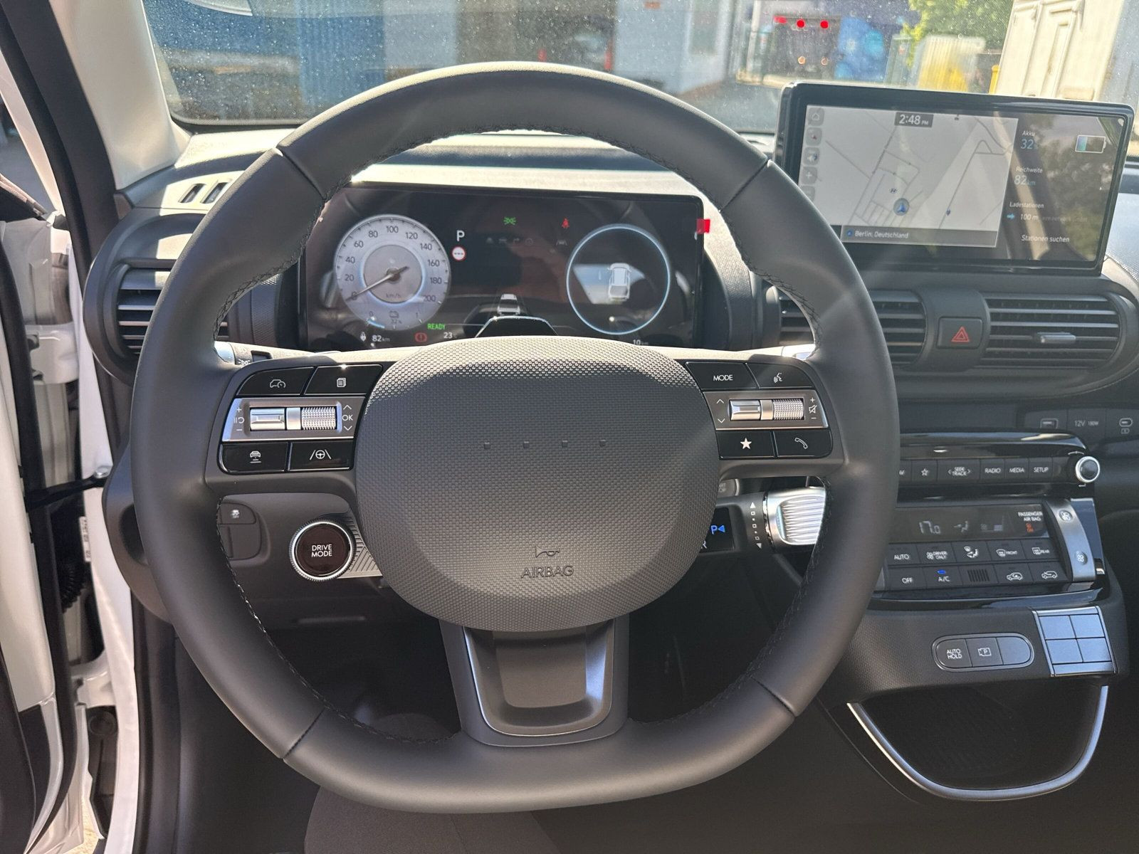 INSTER EV MY26 42kWh 97PS SELECT+Effizienz-Paket