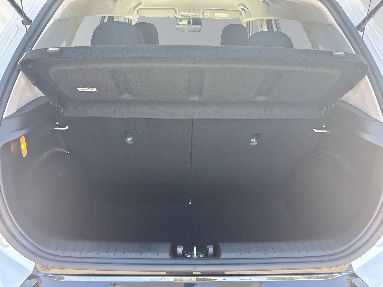 INSTER EV MY26 42kWh 97PS SELECT+Effizienz-Paket
