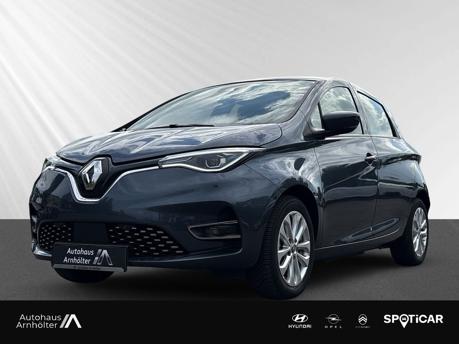 Zoe R110 Experience+KAMERA+PDC+KLIMA+BORDCOMPUT+