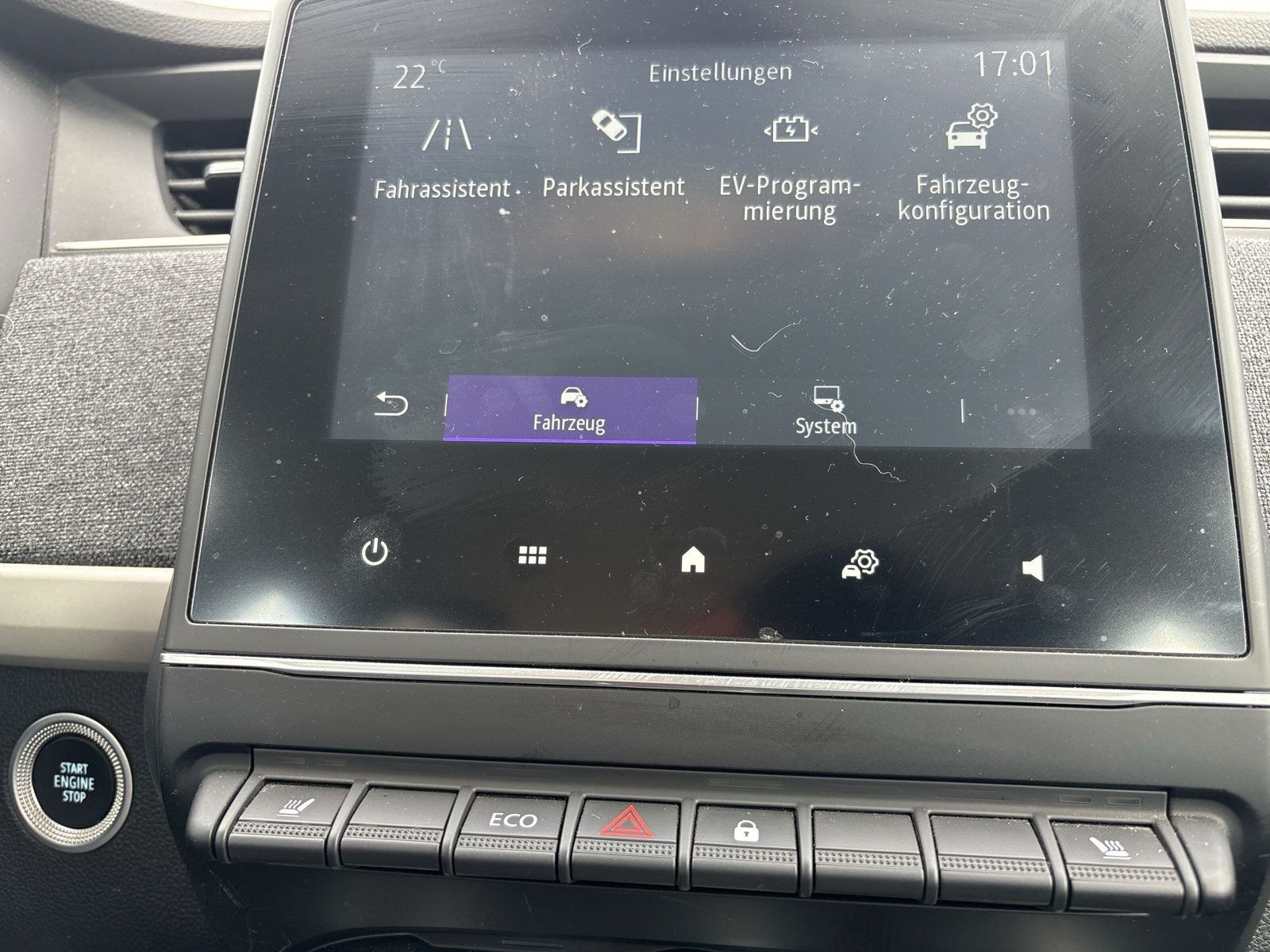Zoe R110 Experience+KAMERA+PDC+KLIMA+BORDCOMPUT+