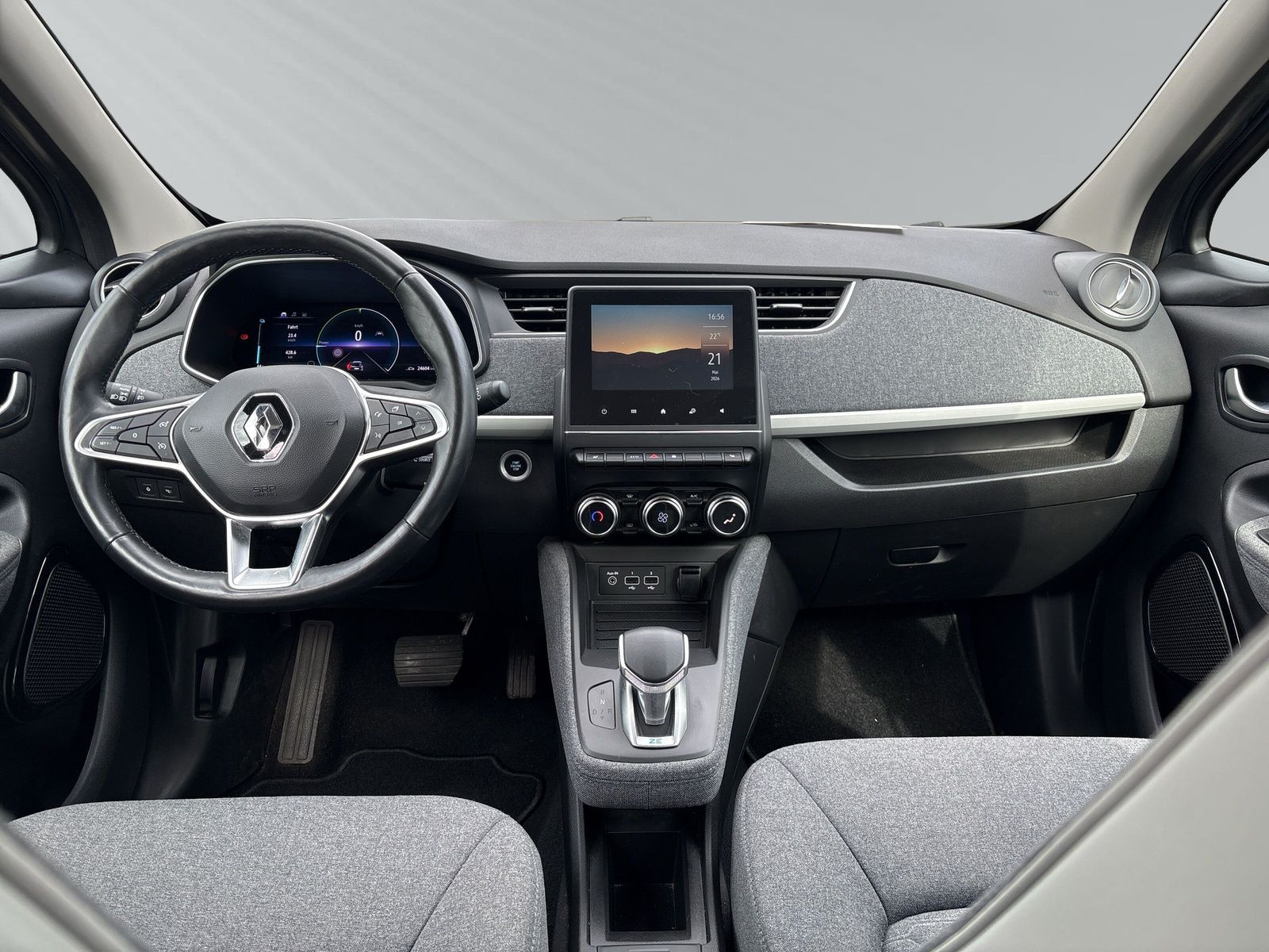 Zoe R110 Experience+KAMERA+PDC+KLIMA+BORDCOMPUT+
