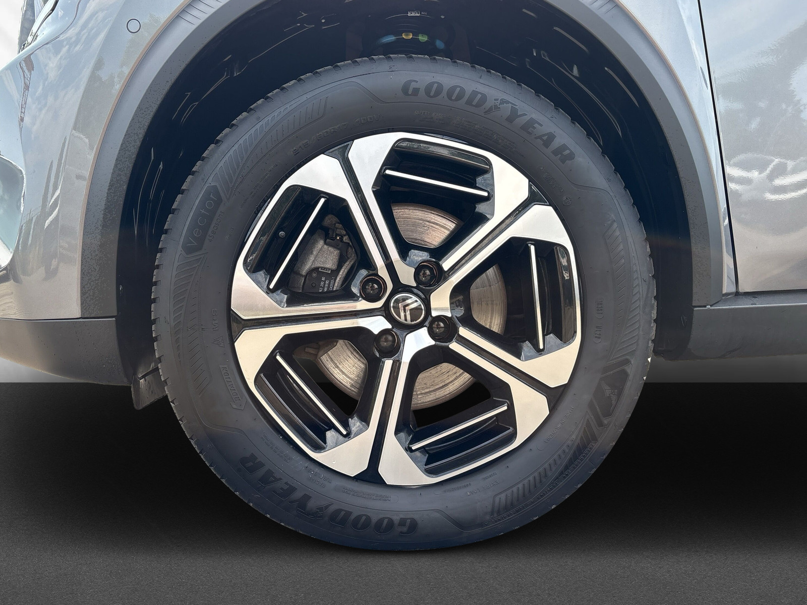 C3 Aircross Max Hybrid 145 E-DSC6+SH+LH+NAVI+KAM