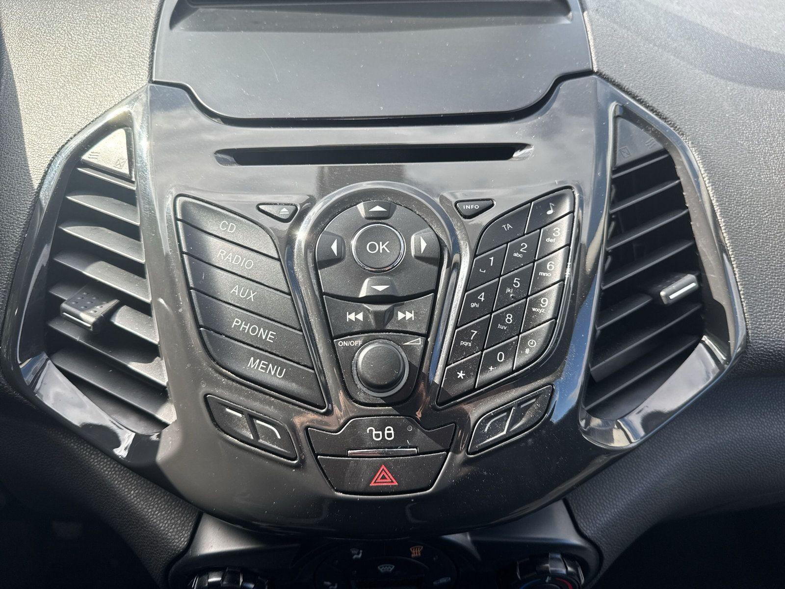 EcoSport Titanium 1.5 FRONTSCH HEIZBAR+ALLWETTER