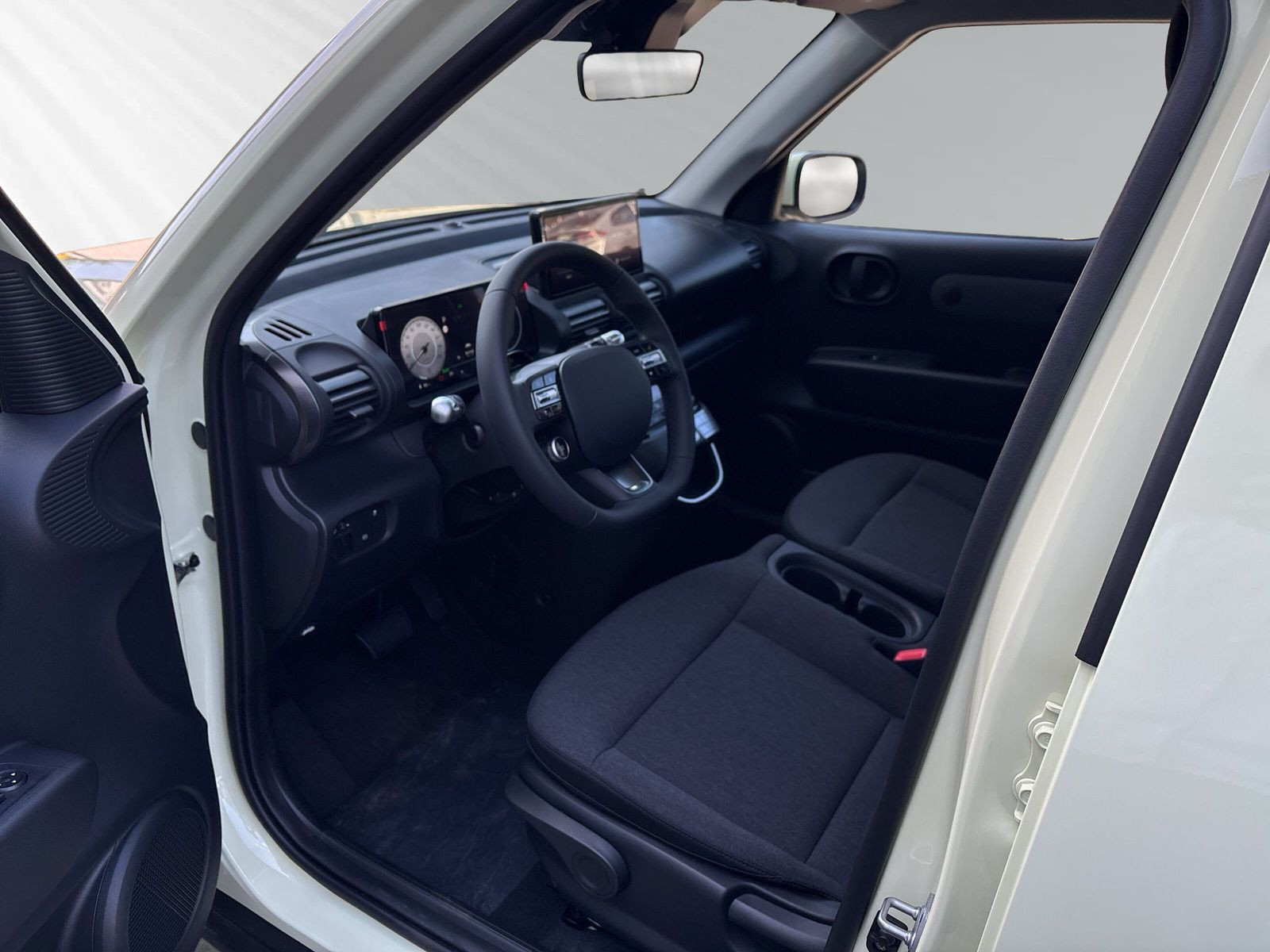 INSTER EV MY25 42 kWh 97 PS 2WD SELECT Effizienz-P