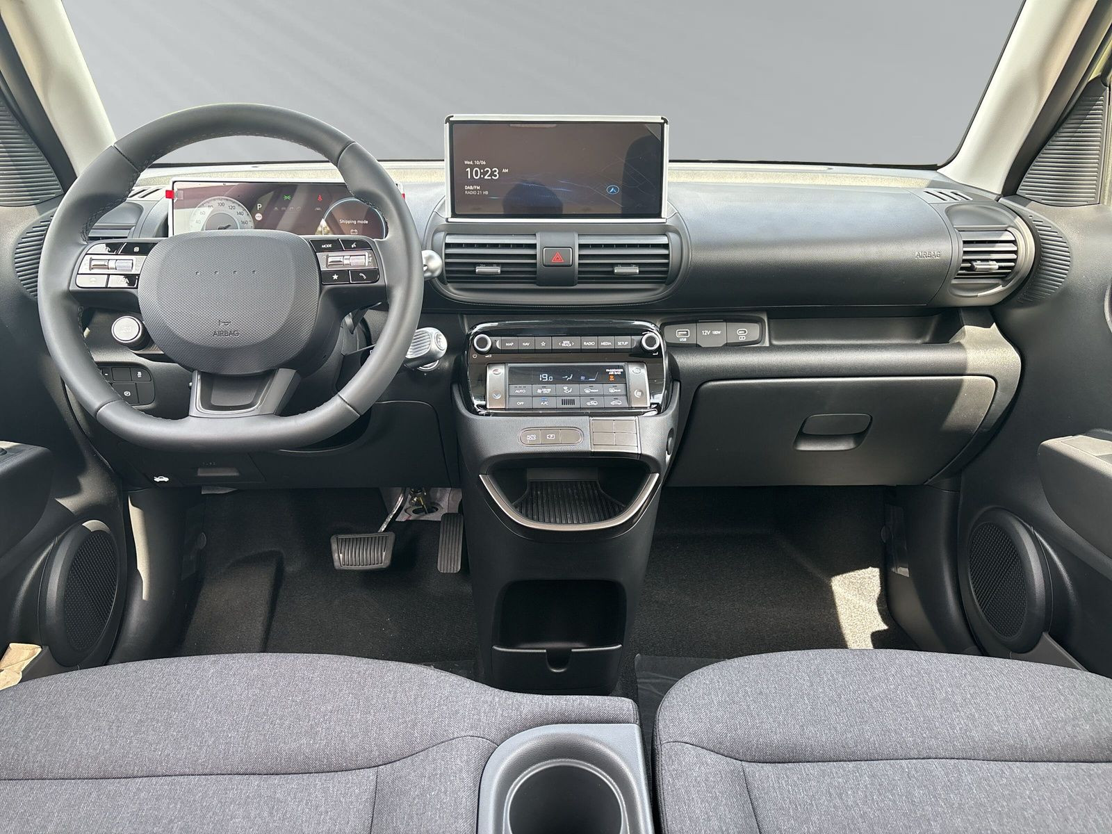 INSTER EV MY25 42 kWh 97 PS SELECT Effizienz-Pak