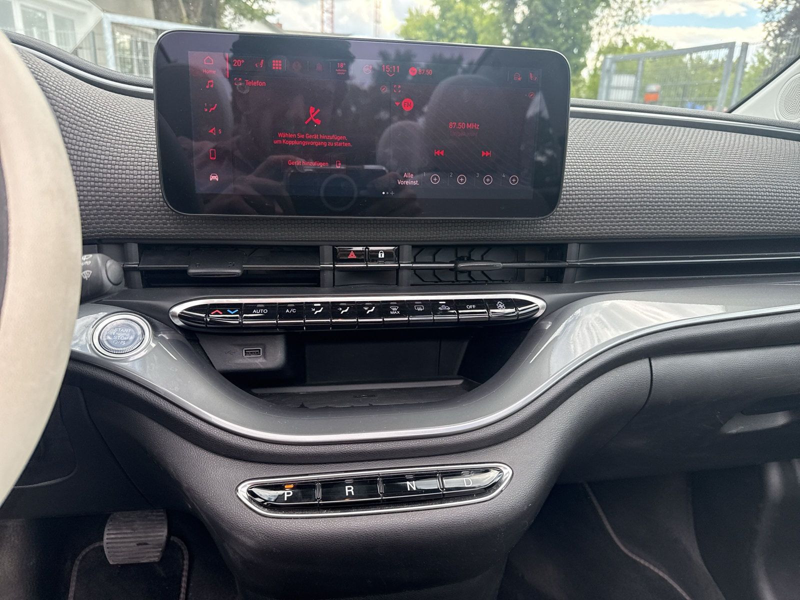 500e Cabrio la Prima +NAVI+SHZ+CARPLAY+KAMERA+PDC