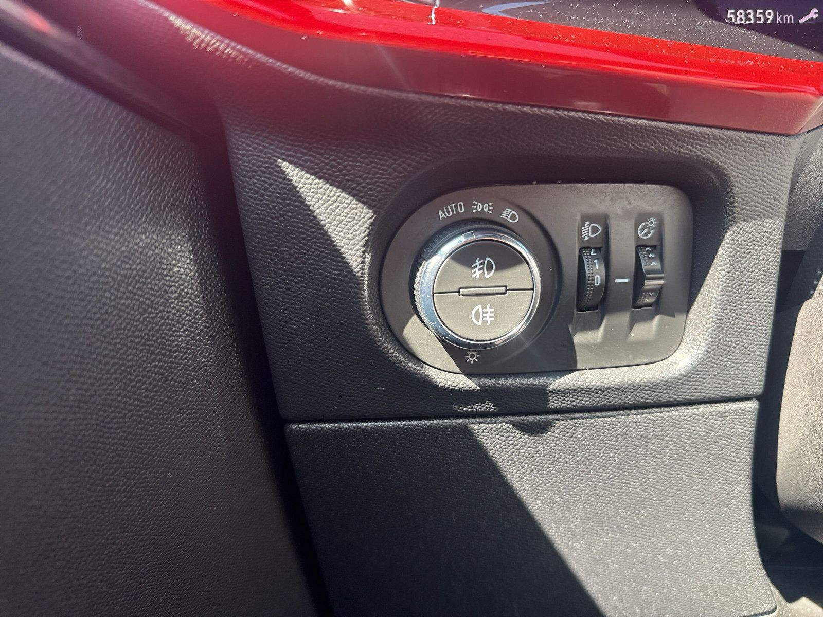 MOKKA GS LINE 1.2+ACC+KAMERA+NAVI+SHZ+CARPLAY+AT