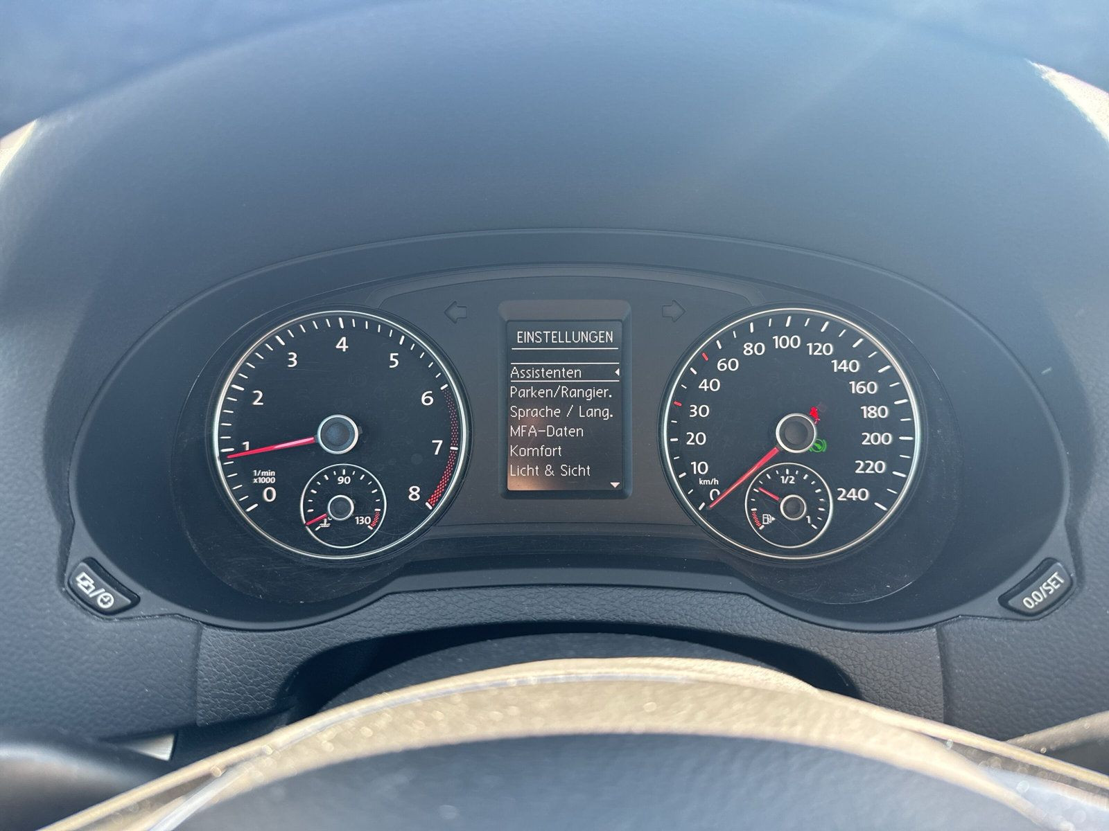 Sharan 1.4 TSI Comfortline DSG AT+SHZ+NAVI+PDC++