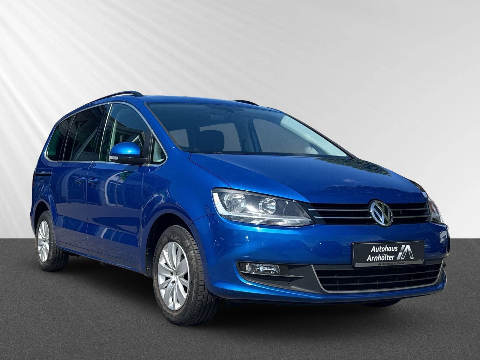 Sharan 1.4 TSI Comfortline DSG AT+SHZ+NAVI+PDC++
