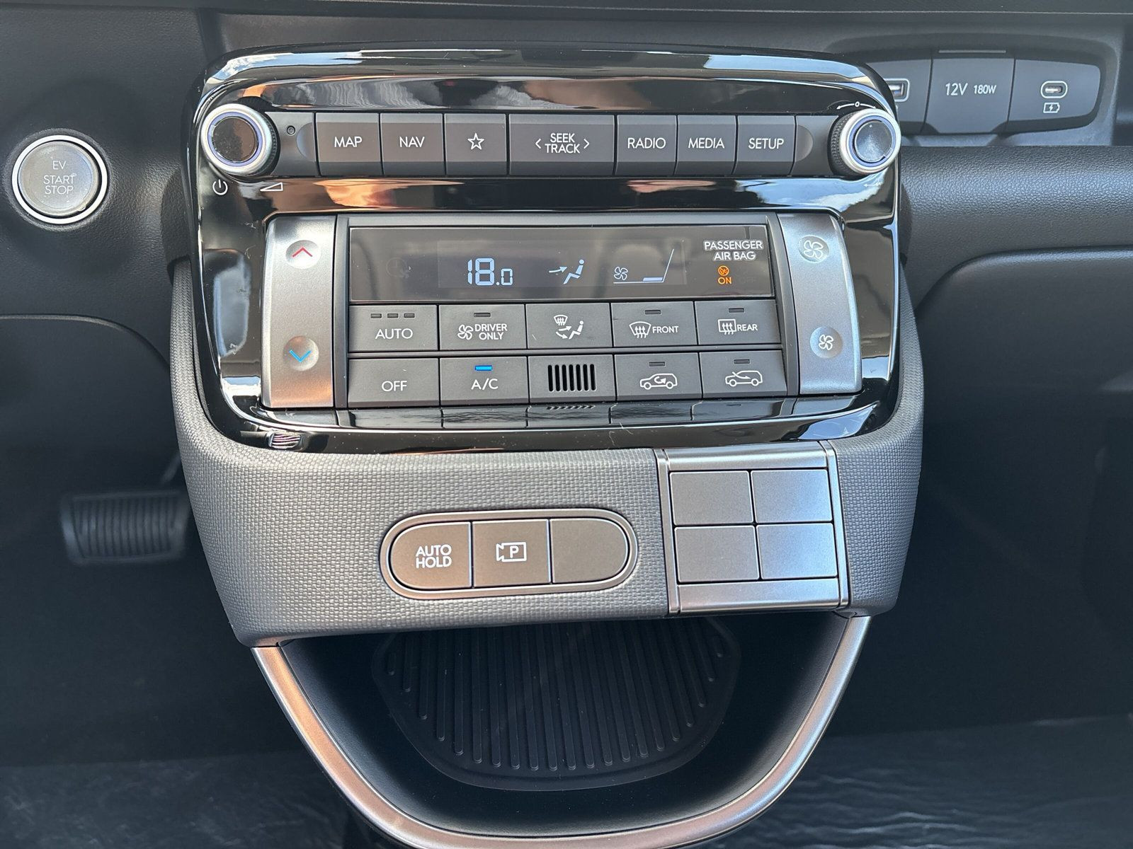 INSTER EV MY26 42kWh 97PS SELECT EFFIZIENZ-PAKET