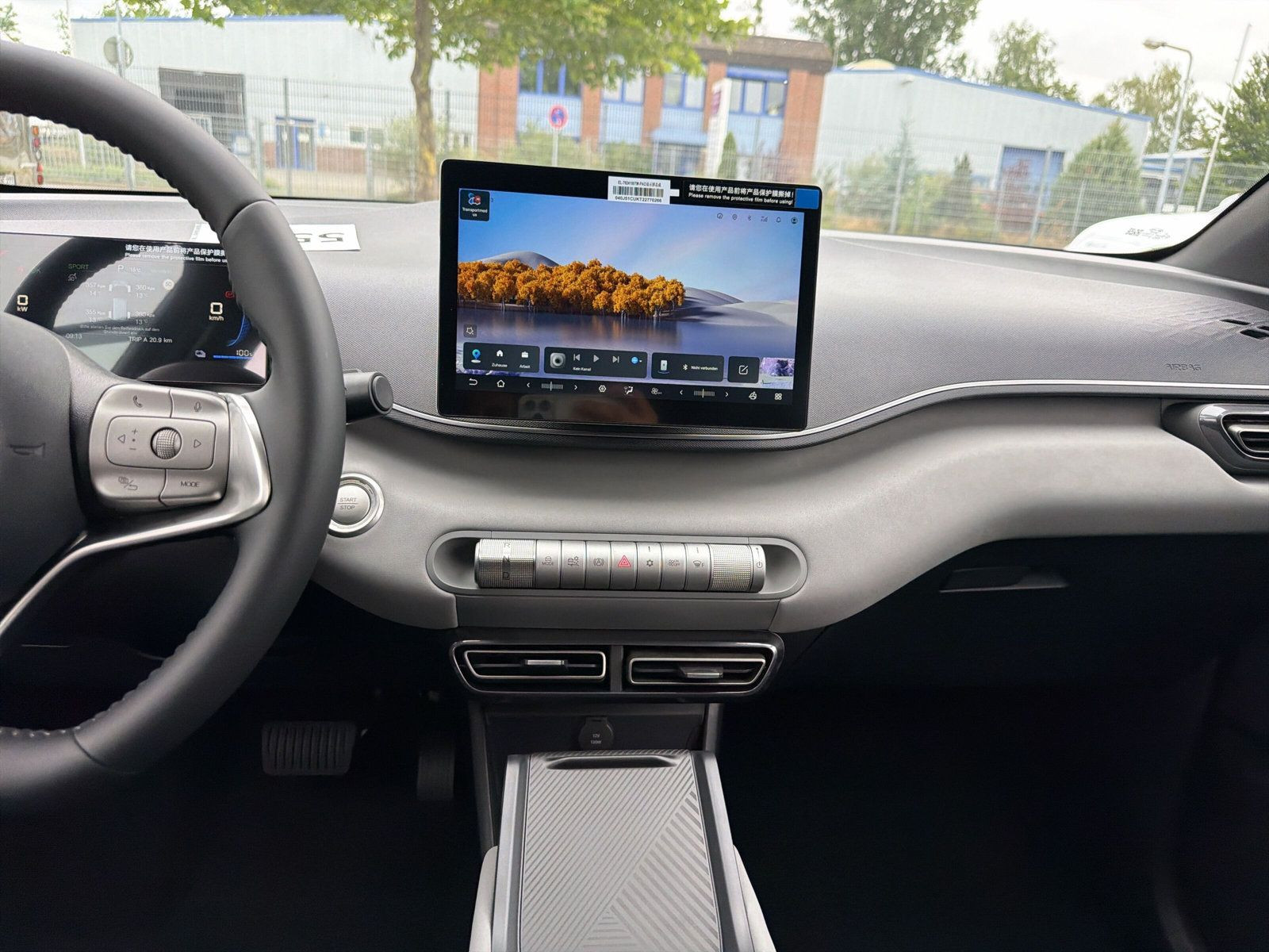 Dolphin Surf Boost+KAMERA+TOUCH+NAVI+BLUETOOTH++