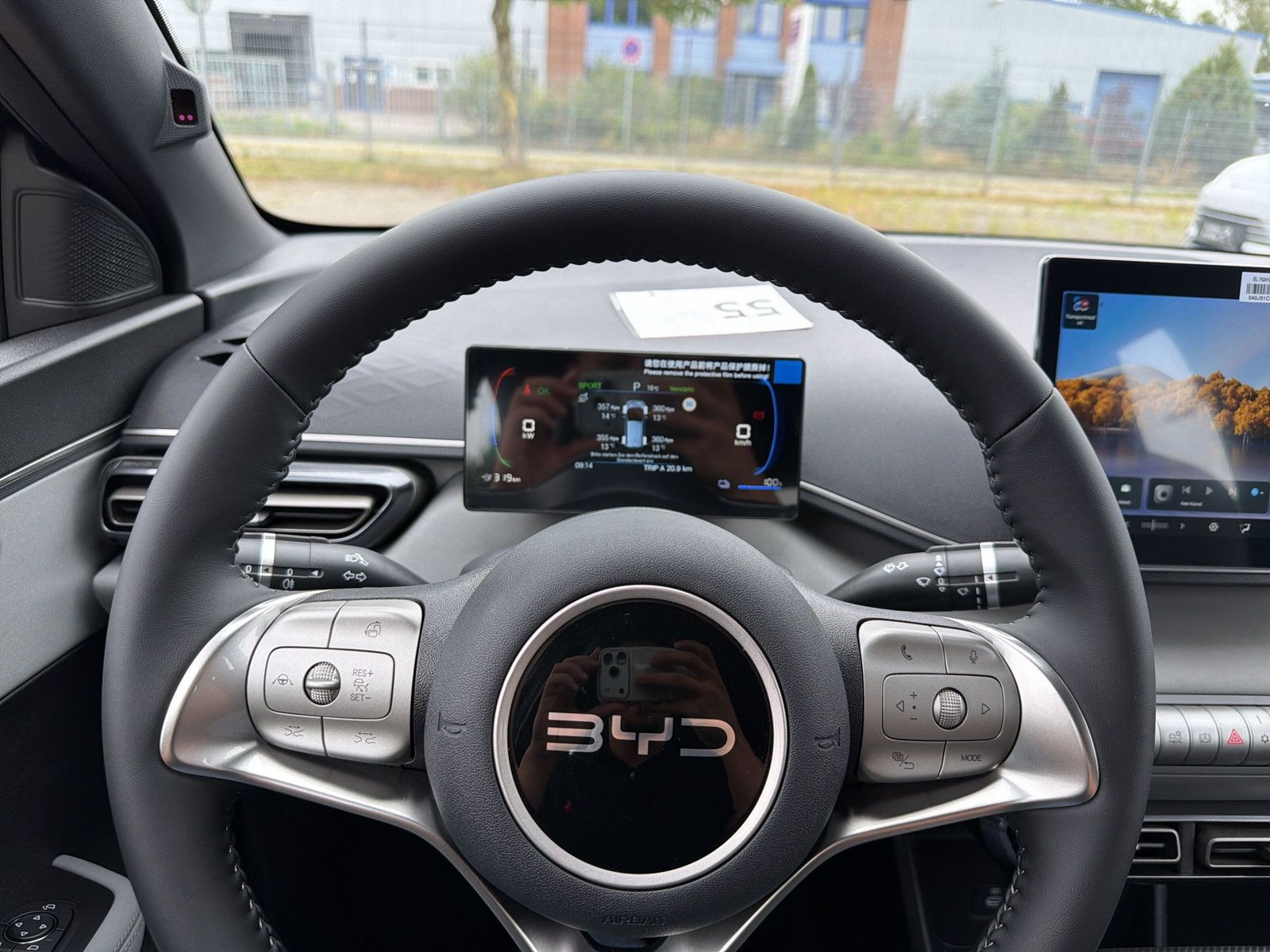 Dolphin Surf Boost+KAMERA+TOUCH+NAVI+BLUETOOTH++