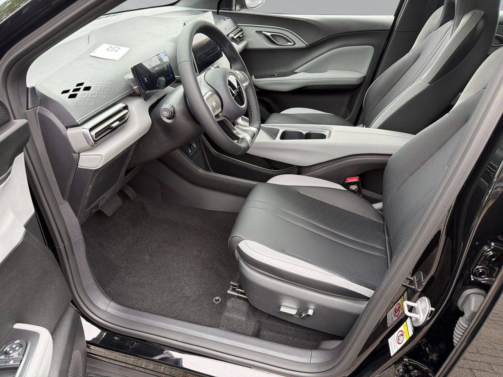 Dolphin Surf Boost+KAMERA+TOUCH+NAVI+BLUETOOTH++