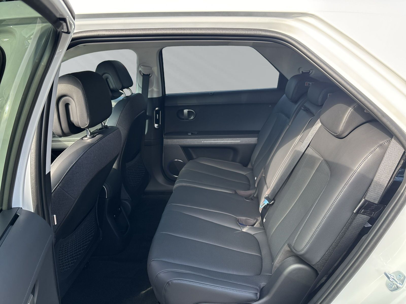 IONIQ 5 MY26 84 kWh 2WD 229 PS UNIQ + Park-Paket