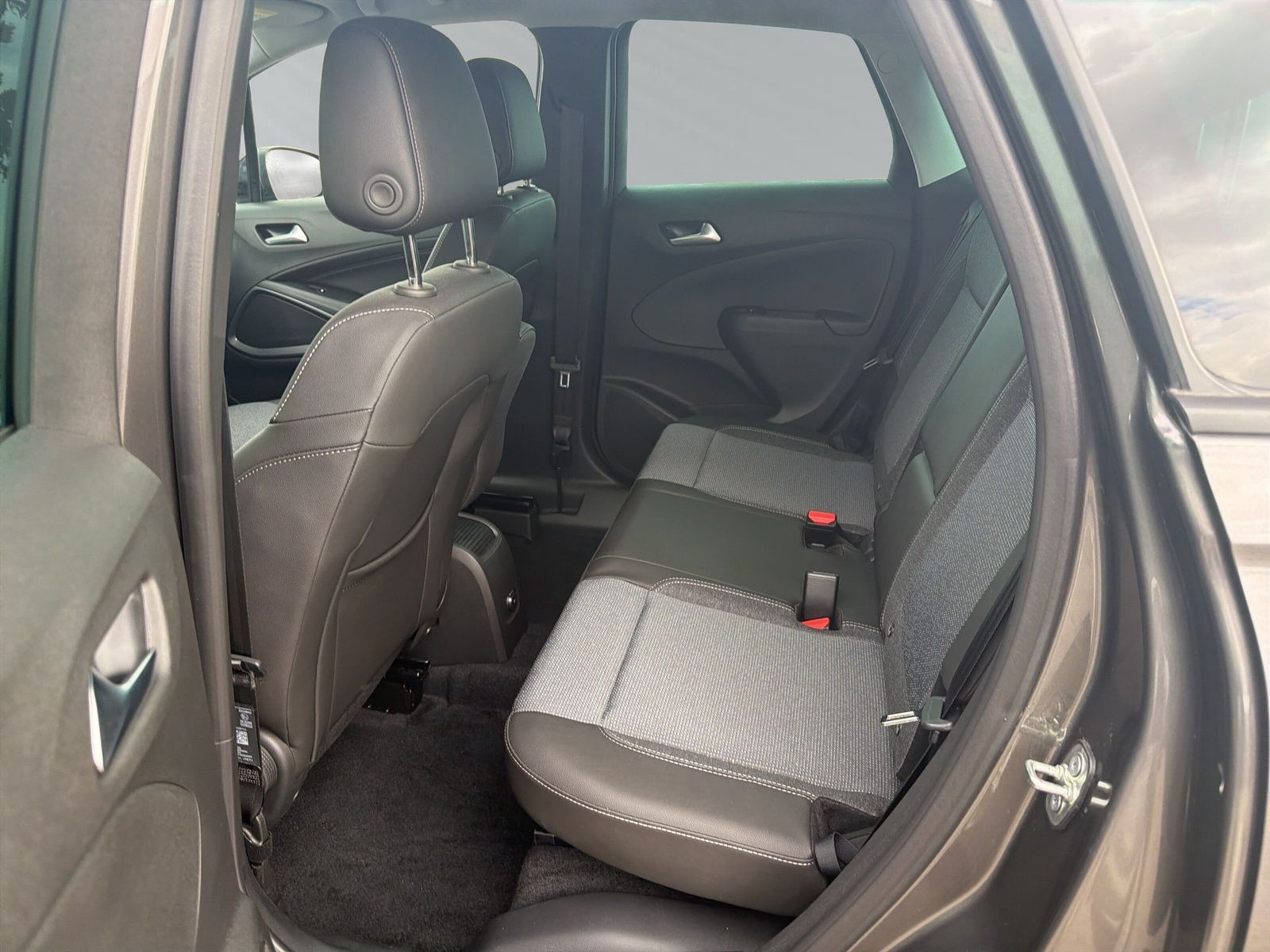 Crossland Opel Crossland Elegance 1.2 Turbo S/S 96kW AT8