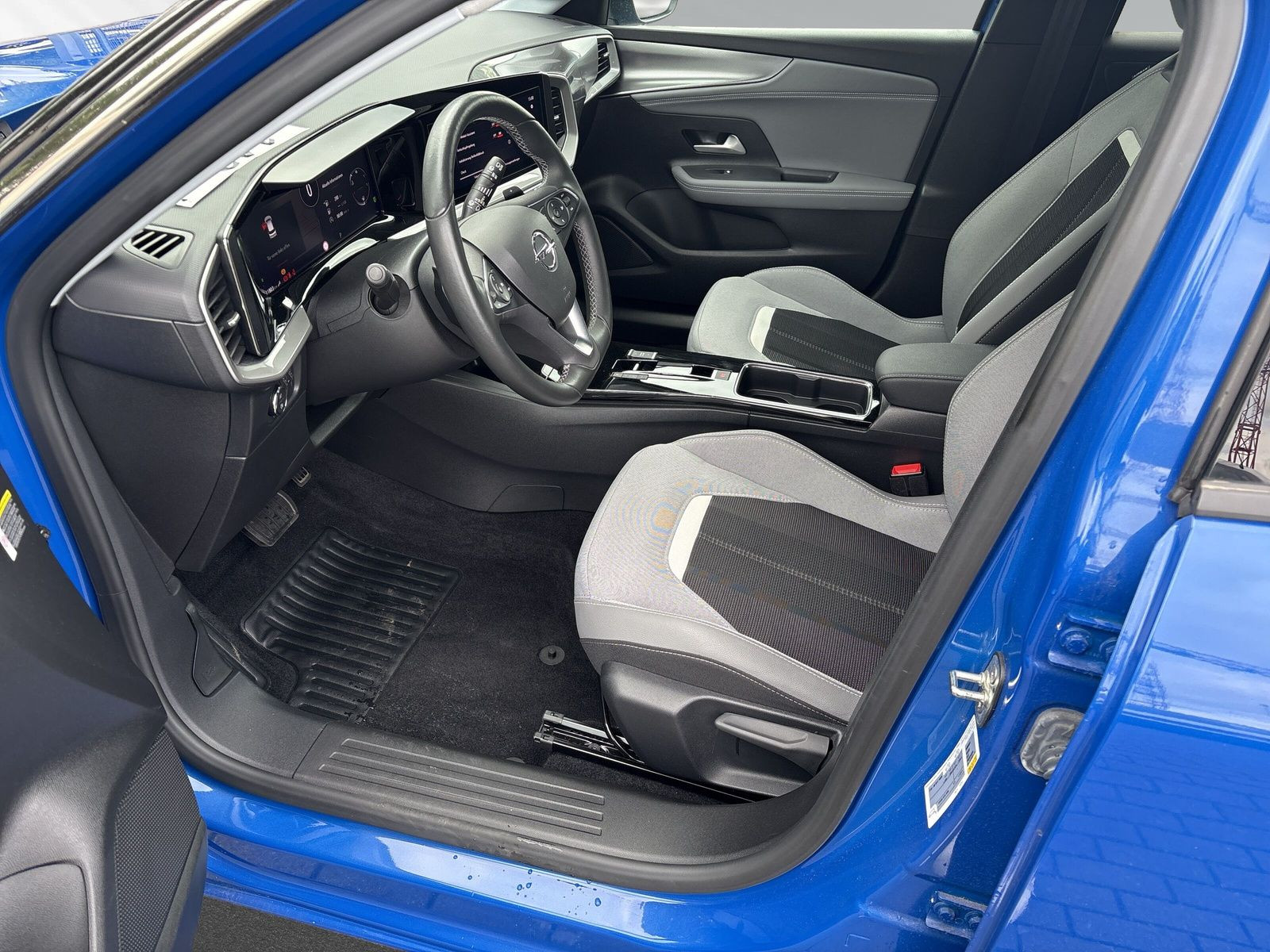 Opel Mokka Elegance 1.2 Turbo AT8+SH+LH+KAM+NAVI
