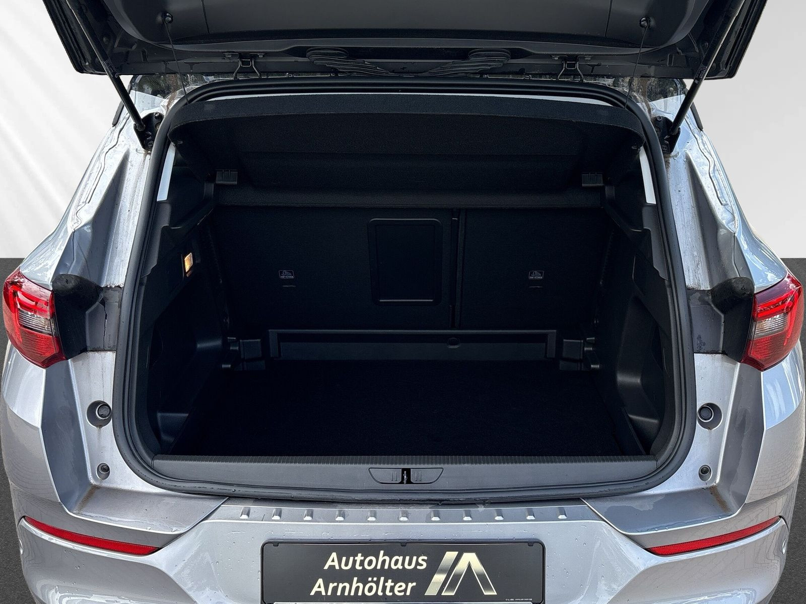 Grandland Elegance 1.2 Turbo S/S 96 KW AT8