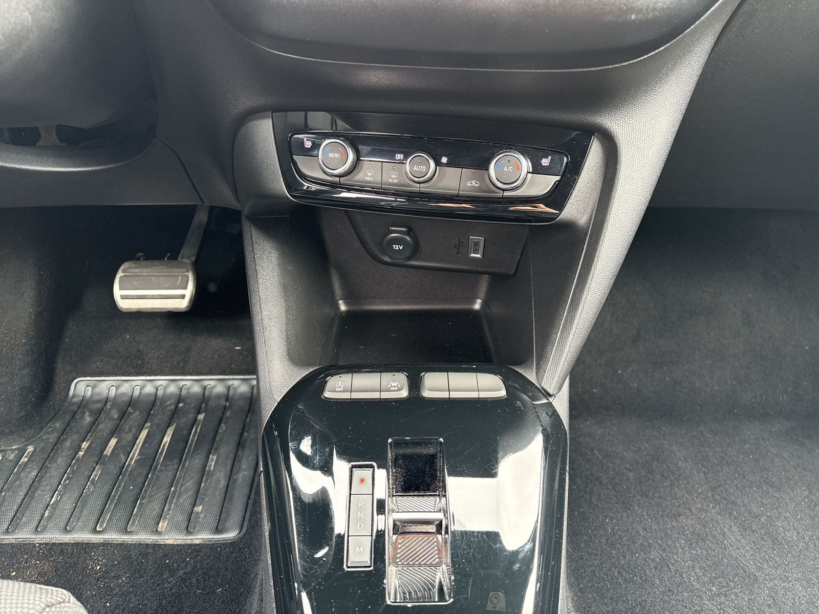 Corsa F GS 1.2 Turbo S/S 74KWAT8+NAV+KAM+SHZ+LHZ
