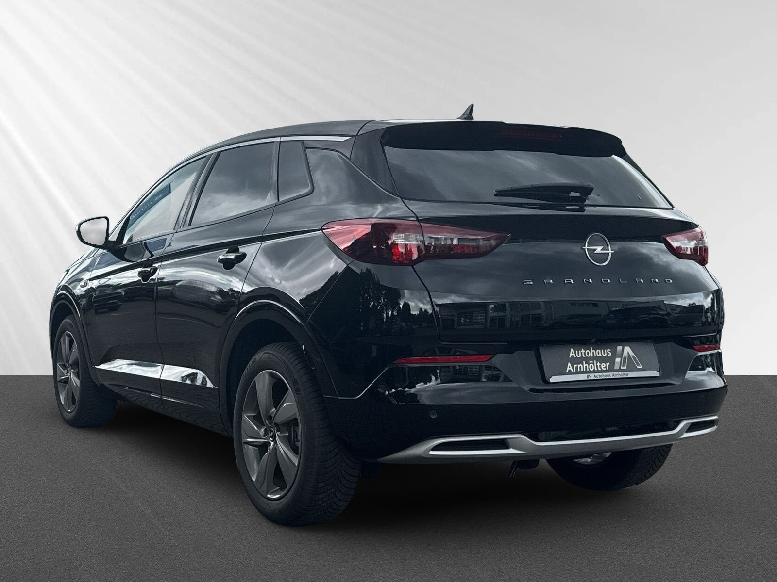 GRANDLAND ELEGANCE 1.2 TURBO AT8+360°+AHK+ALLWET
