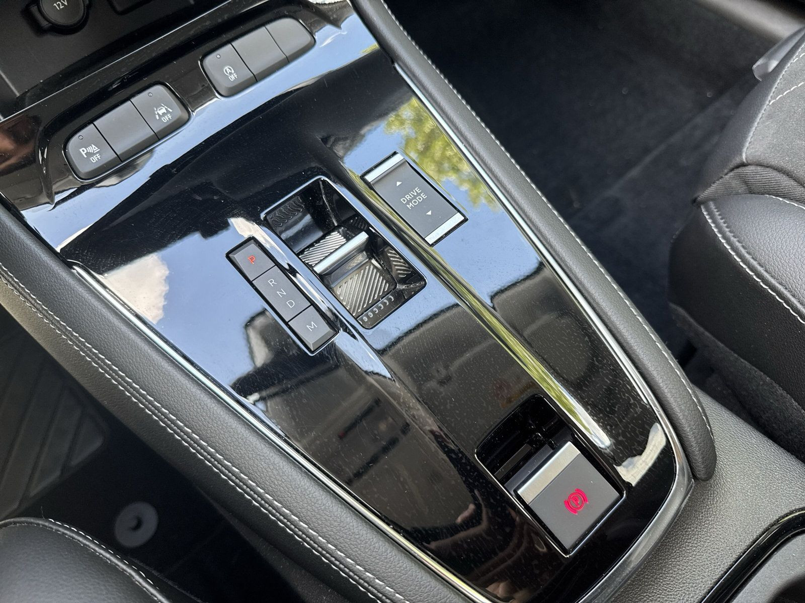 GRANDLAND ELEGANCE 1.2 TURBO AT8+360°+AHK+ALLWET