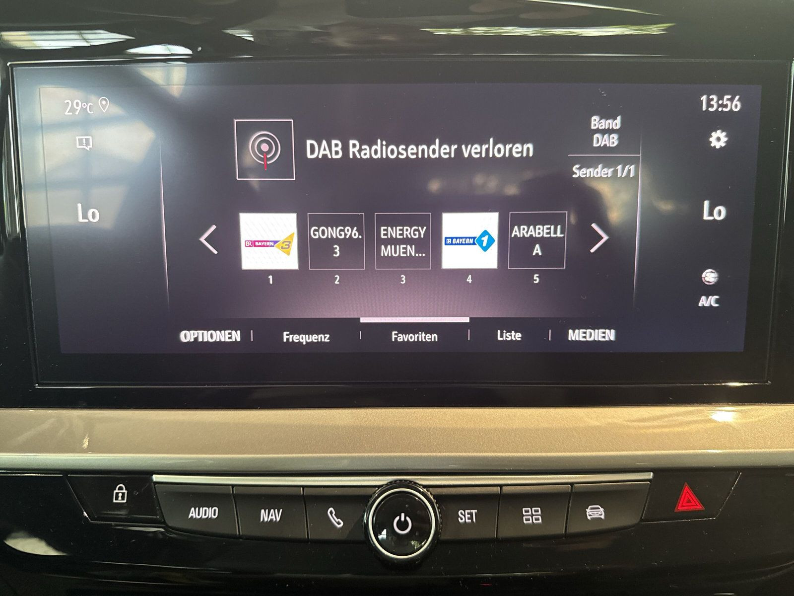 MOKKA ELEGANCE 131 PS AT+LM+180°+ALLWETTER+SHZ++