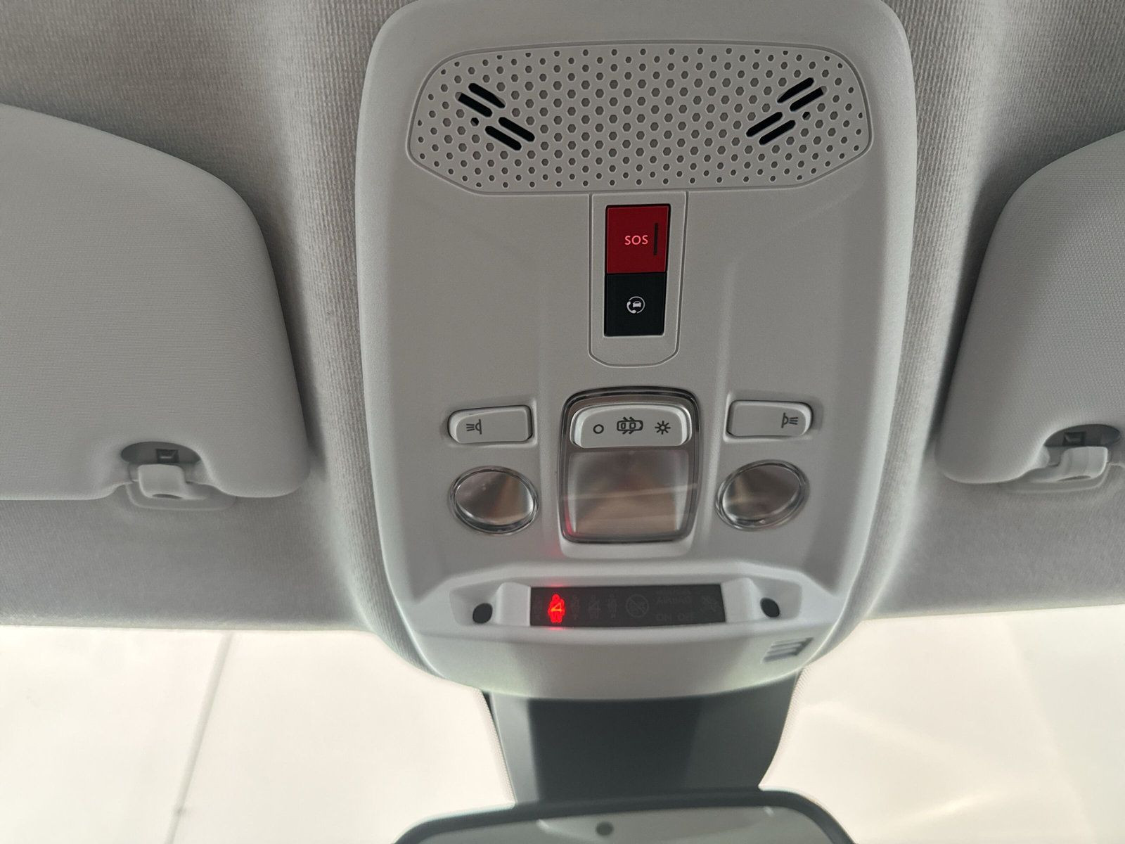 MOKKA ELEGANCE 131 PS AT+LM+180°+ALLWETTER+SHZ++