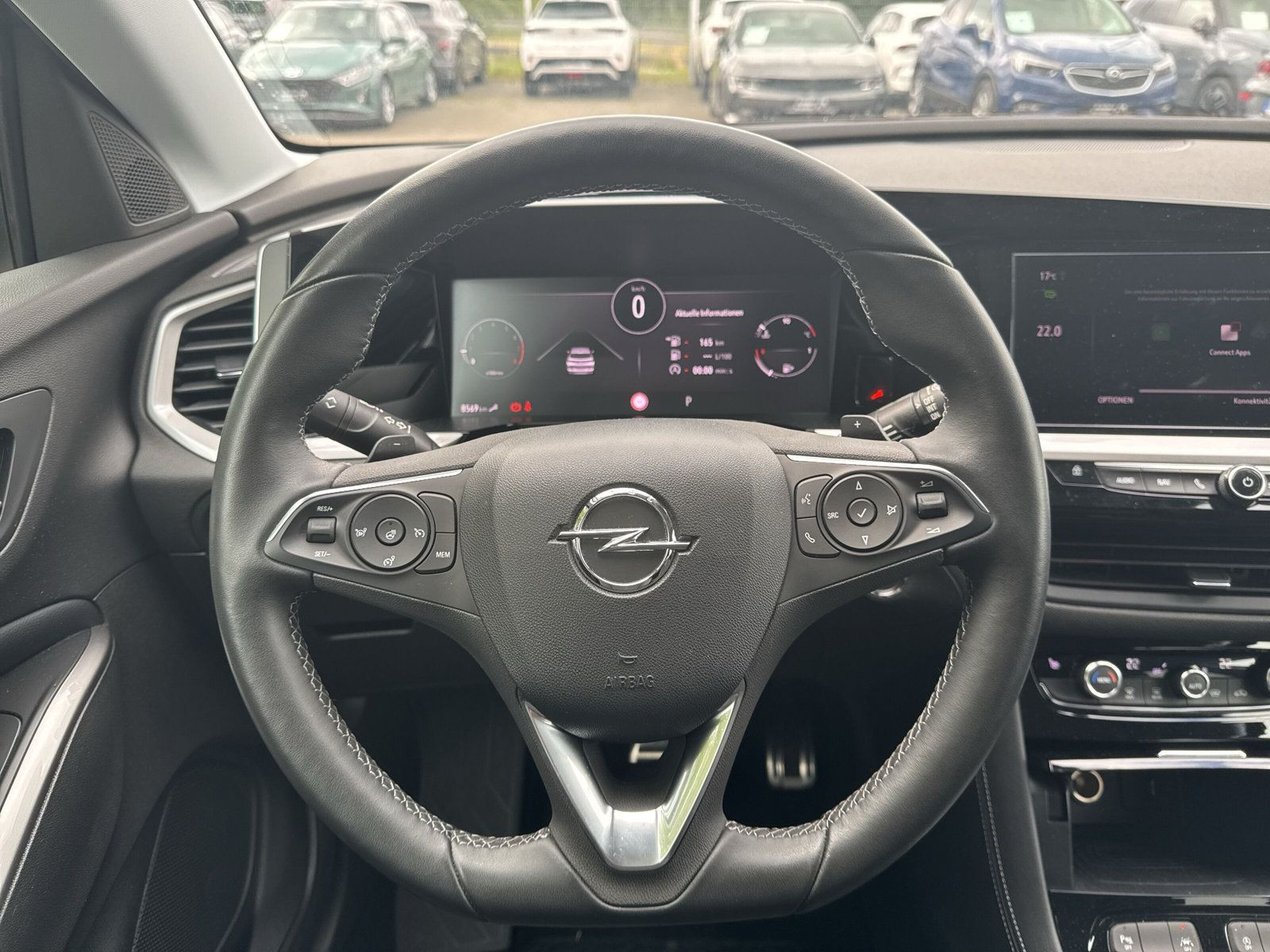 GRANDLAND ELEGANCE 1.2 TURBO AT8+360°+AHK+ALLWET