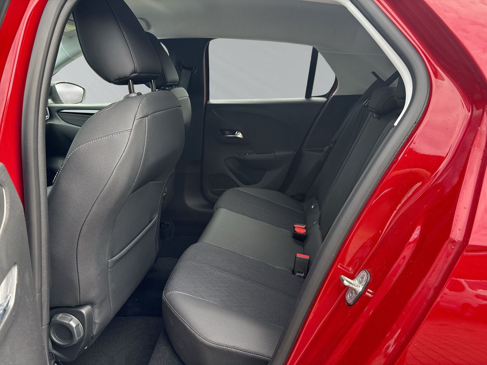 Corsa F 5-T Elegance 1.2 Turbo S/S AT8+SHZ+PDC++
