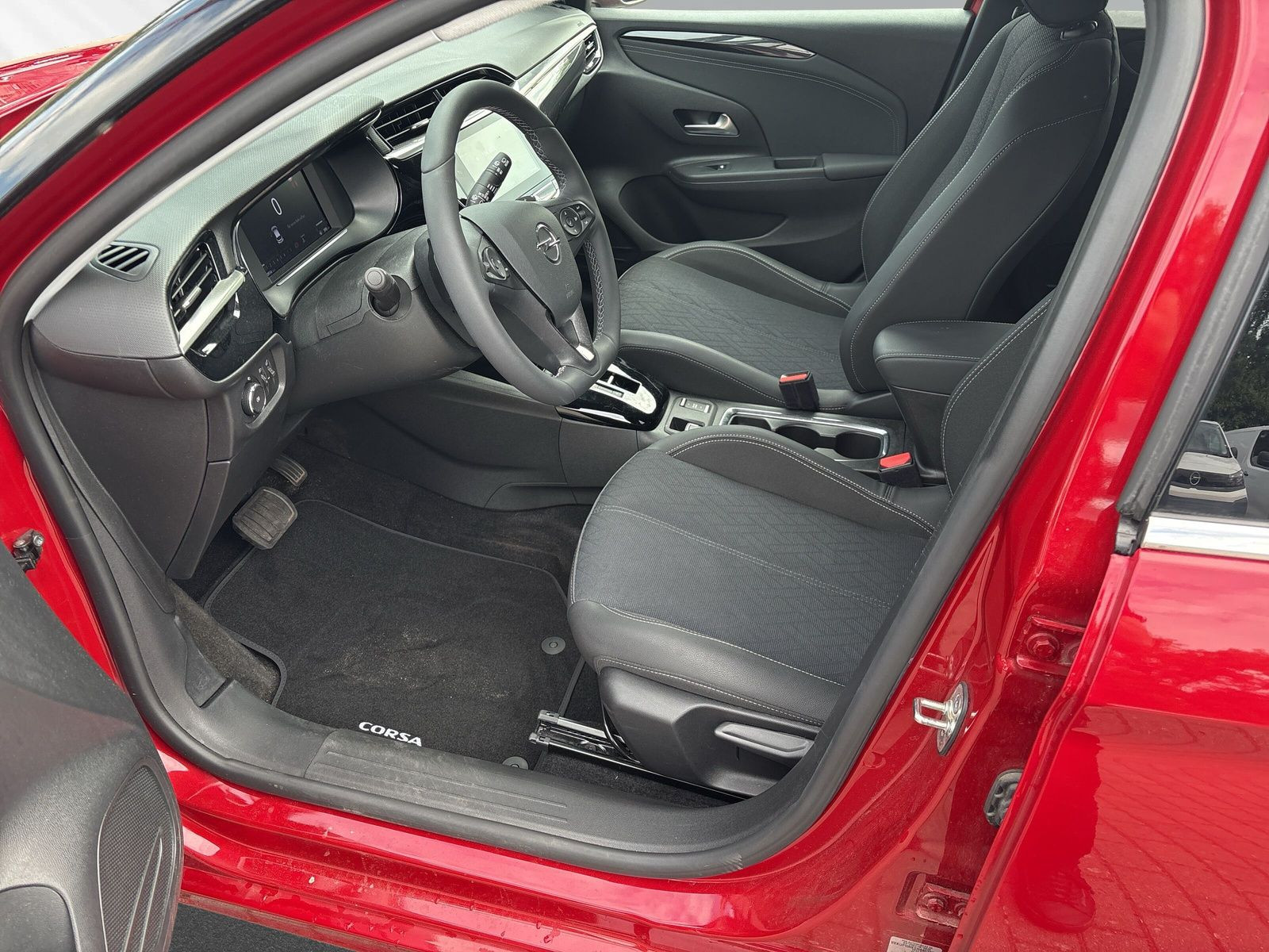 Corsa F 5-T Elegance 1.2 Turbo S/S AT8+SHZ+PDC++