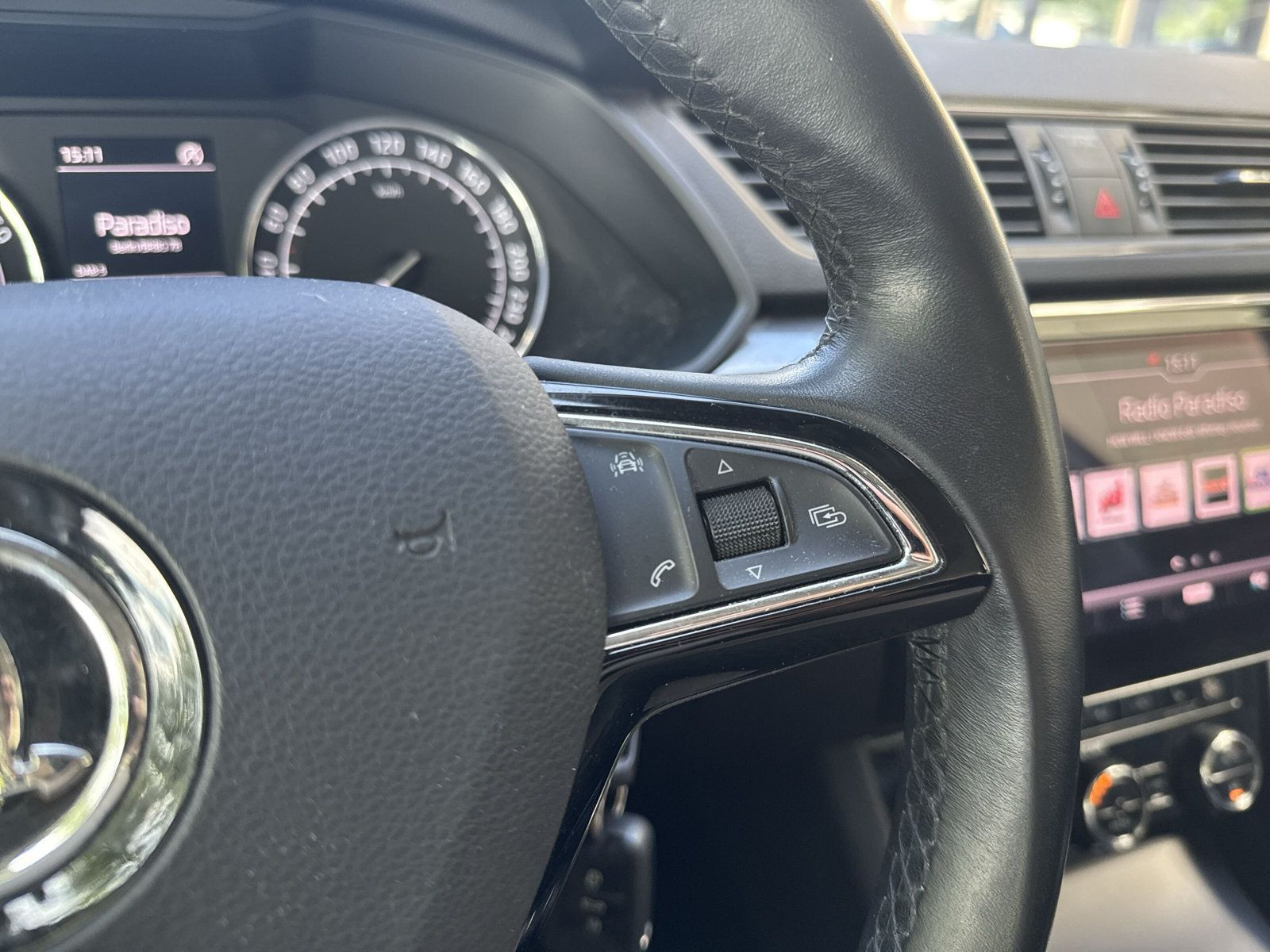 SUPERB COMBI 1.4 TSI ACTIVE+CARPLAY+WKR+GARANTIE