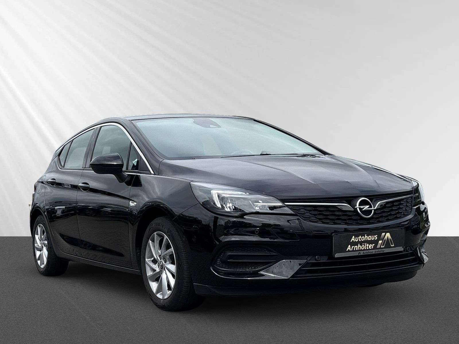 Astra K Lim. 5T 1.2 Turbo Elegance+NAV+SZ+LZ+KAM