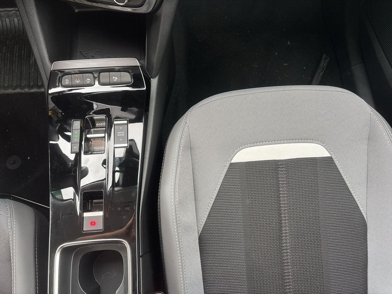 Opel Mokka ELEGANCE 1.2 KLIMA+PDC+KAMERA+SHZ+AT8