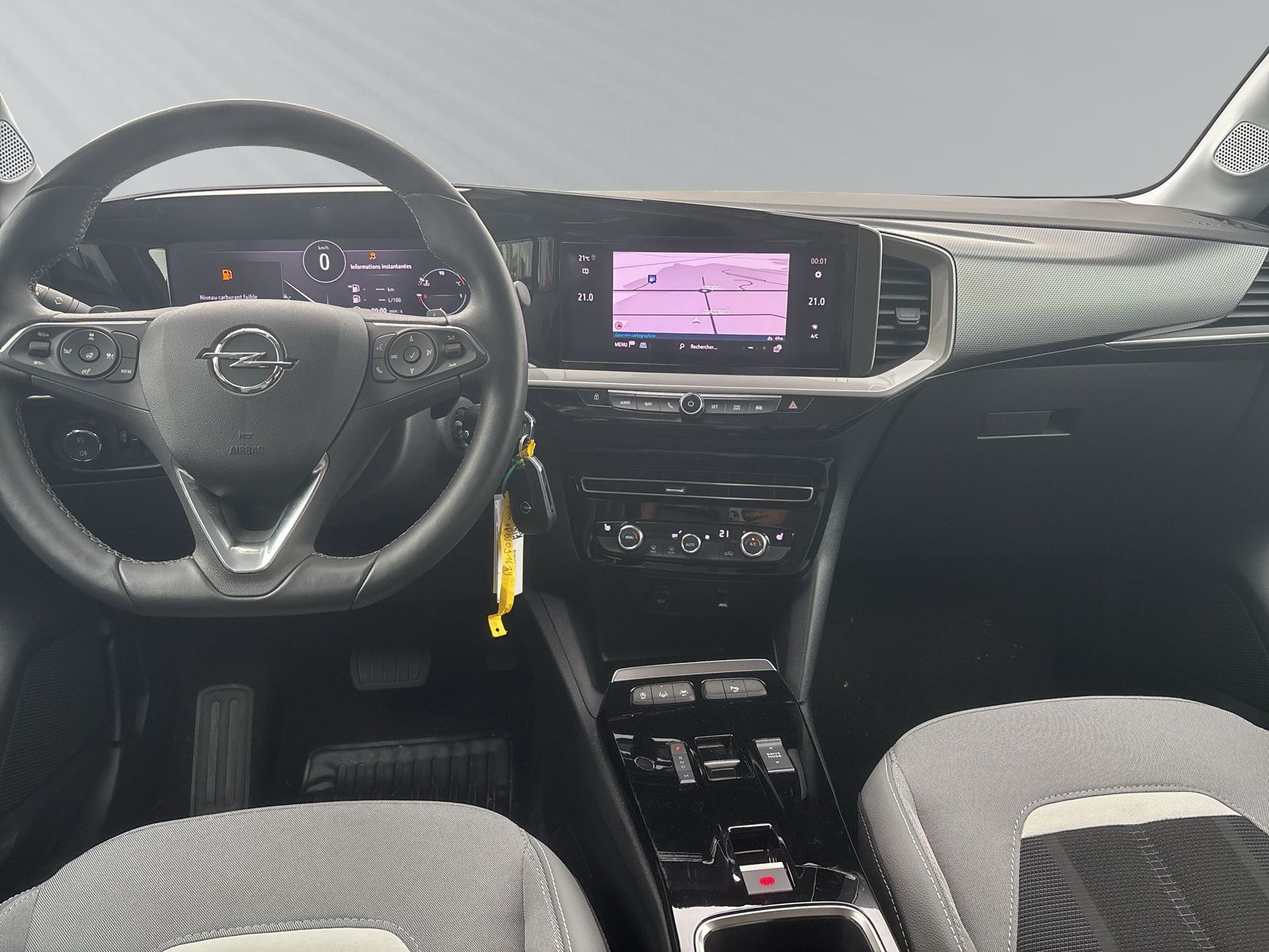 Opel Mokka ELEGANCE 1.2 KLIMA+PDC+KAMERA+SHZ+AT8